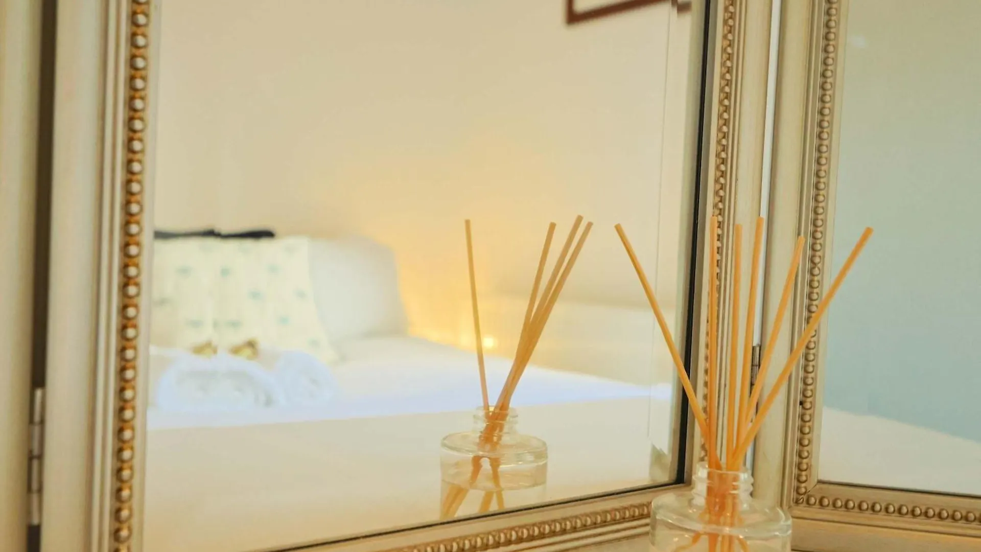 Hotwells Spacious Flat Sleeps Three Bristol 0*,  United Kingdom